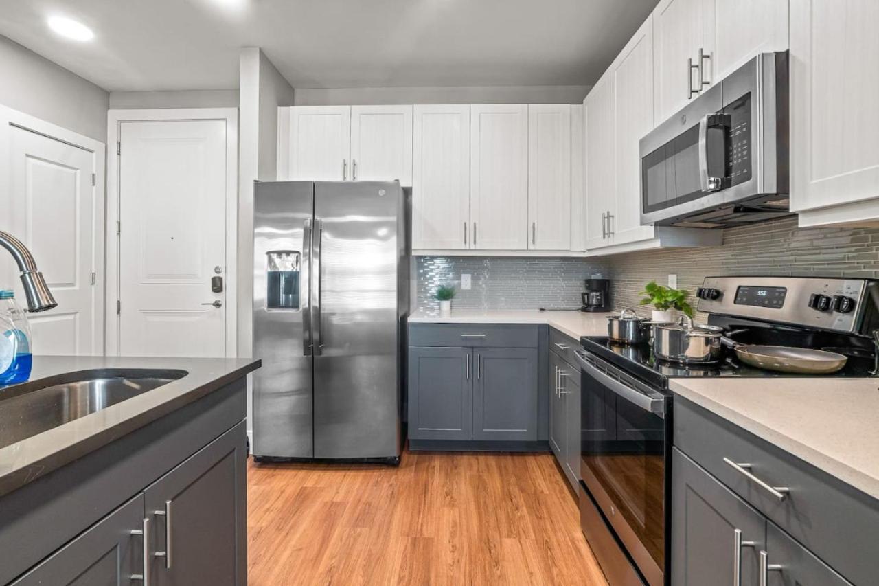 Alluring 1bd 1ba With Beautiful Pool In Worth * Fort Worth