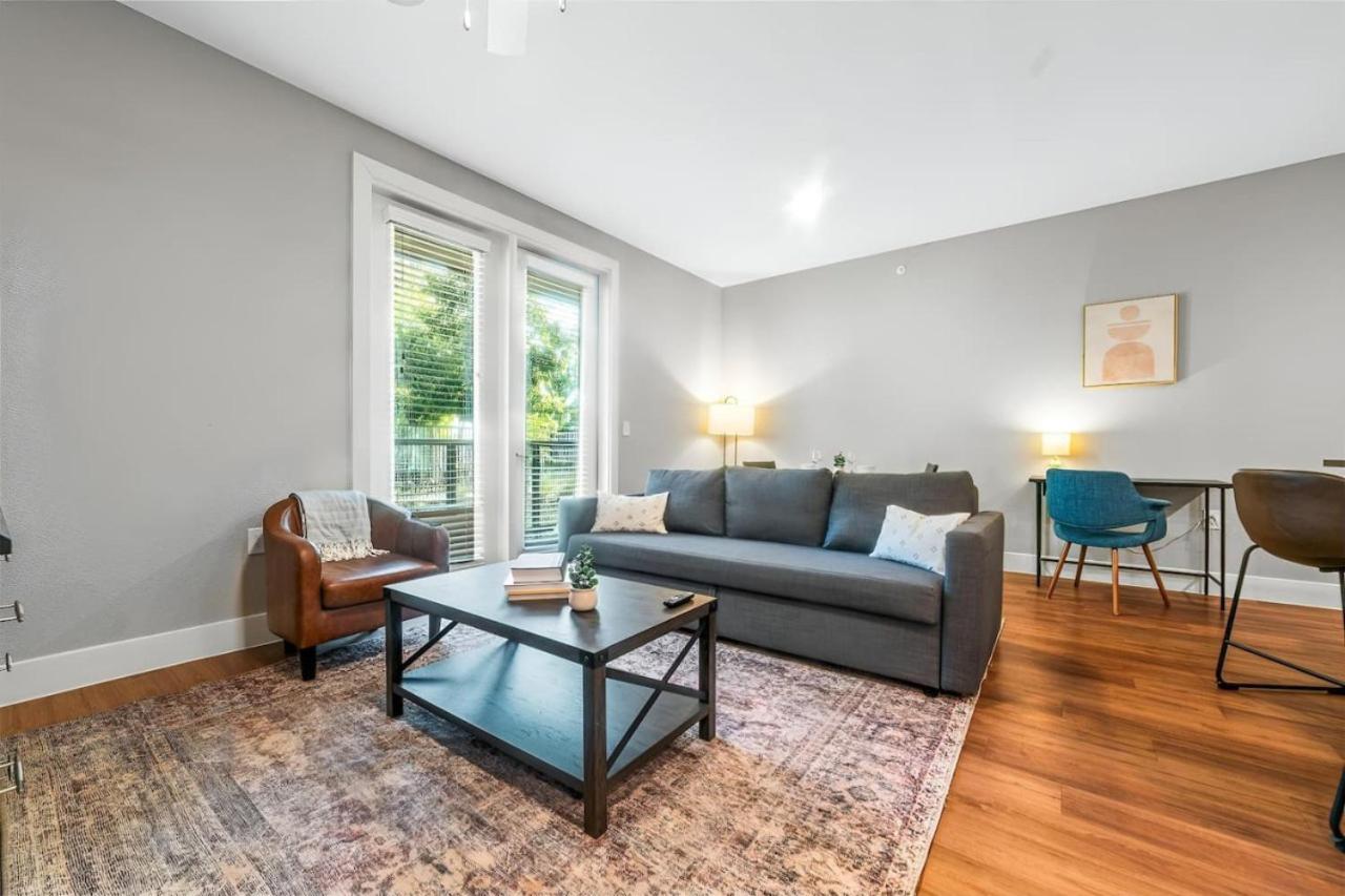 Charming 3bd 2ba With Beautiful Pool In Worth *