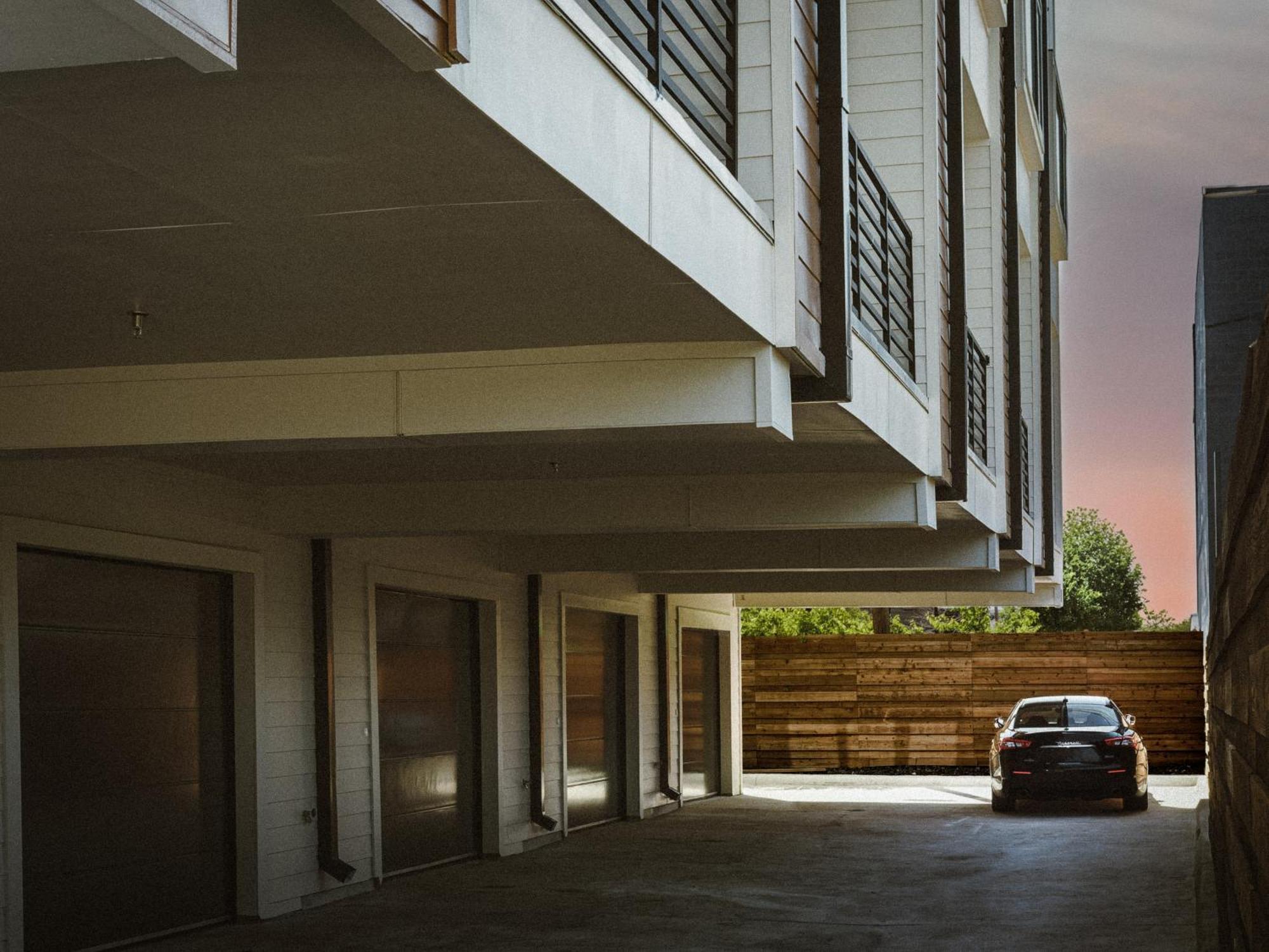 Incredible New Modern Magnolia Townhome Holiday home Fort Worth