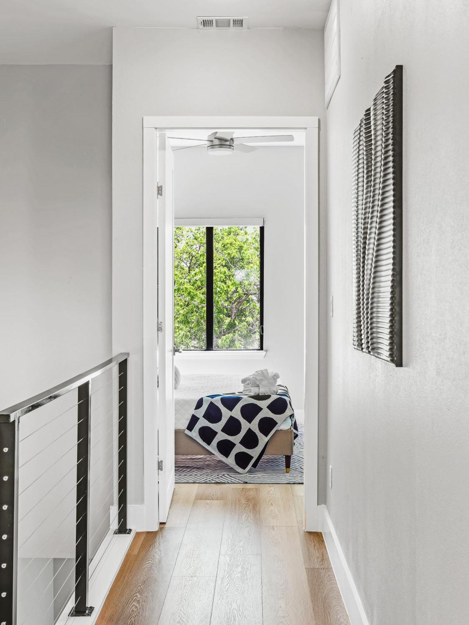 Flawless New Modern Magnolia Townhome * Fort Worth