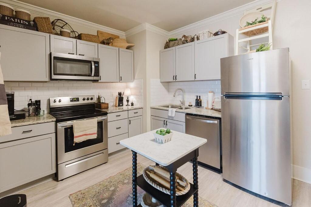 Holiday home The Paris Modern Fort Worth