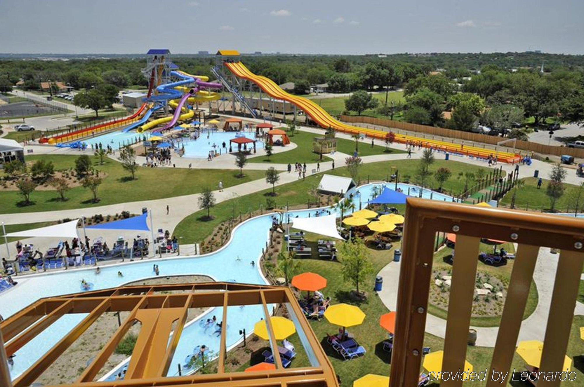 Candlewood Worth West By Ihg Hotel 3*