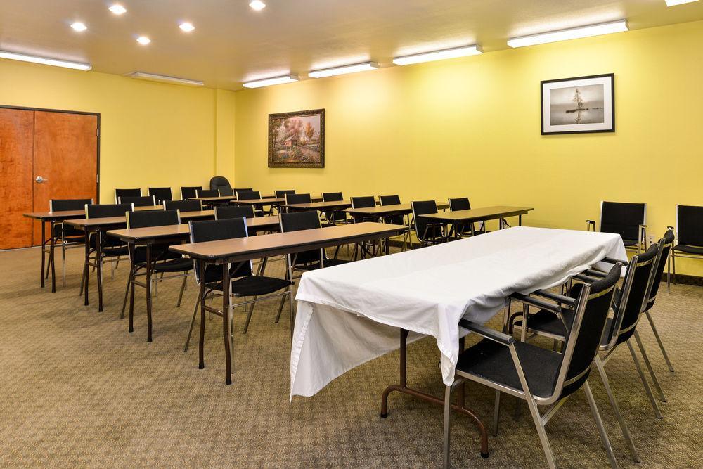Microtel & By Wyndham Ft. Worth North/at Fossil Hotel 3*