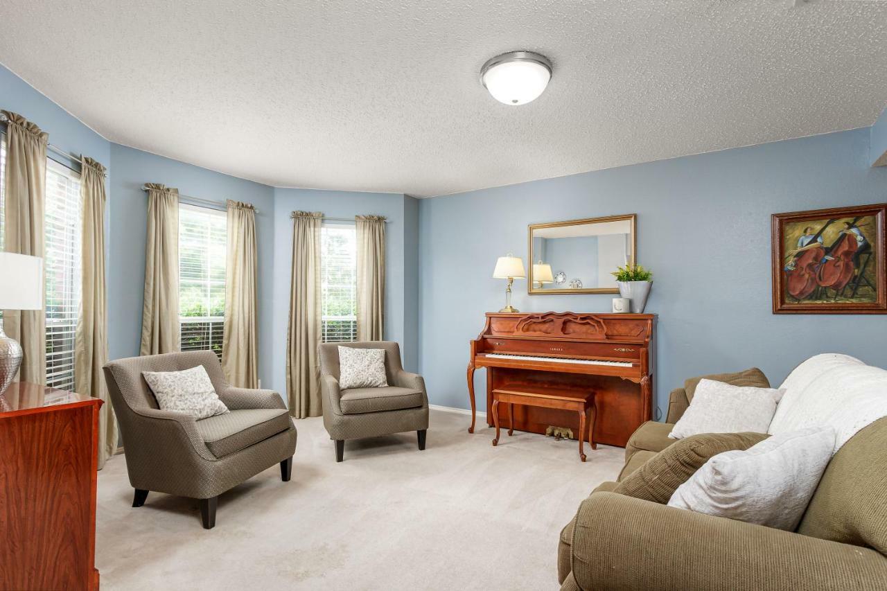 Symphony Near Worth Stockyard, Globe Life, At&t By Homestaypros Fort Worth