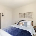 Chic Spacious With Piano, Grill, Hammock, Backyard Bliss, Near Stables In Fort Worth