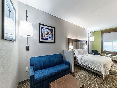 Express & Worth - Fossil Creek By Ihg