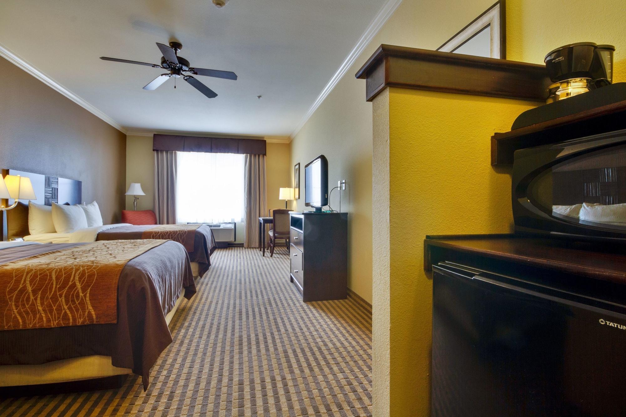 Hotel Comfort & Worth - Fossil Creek