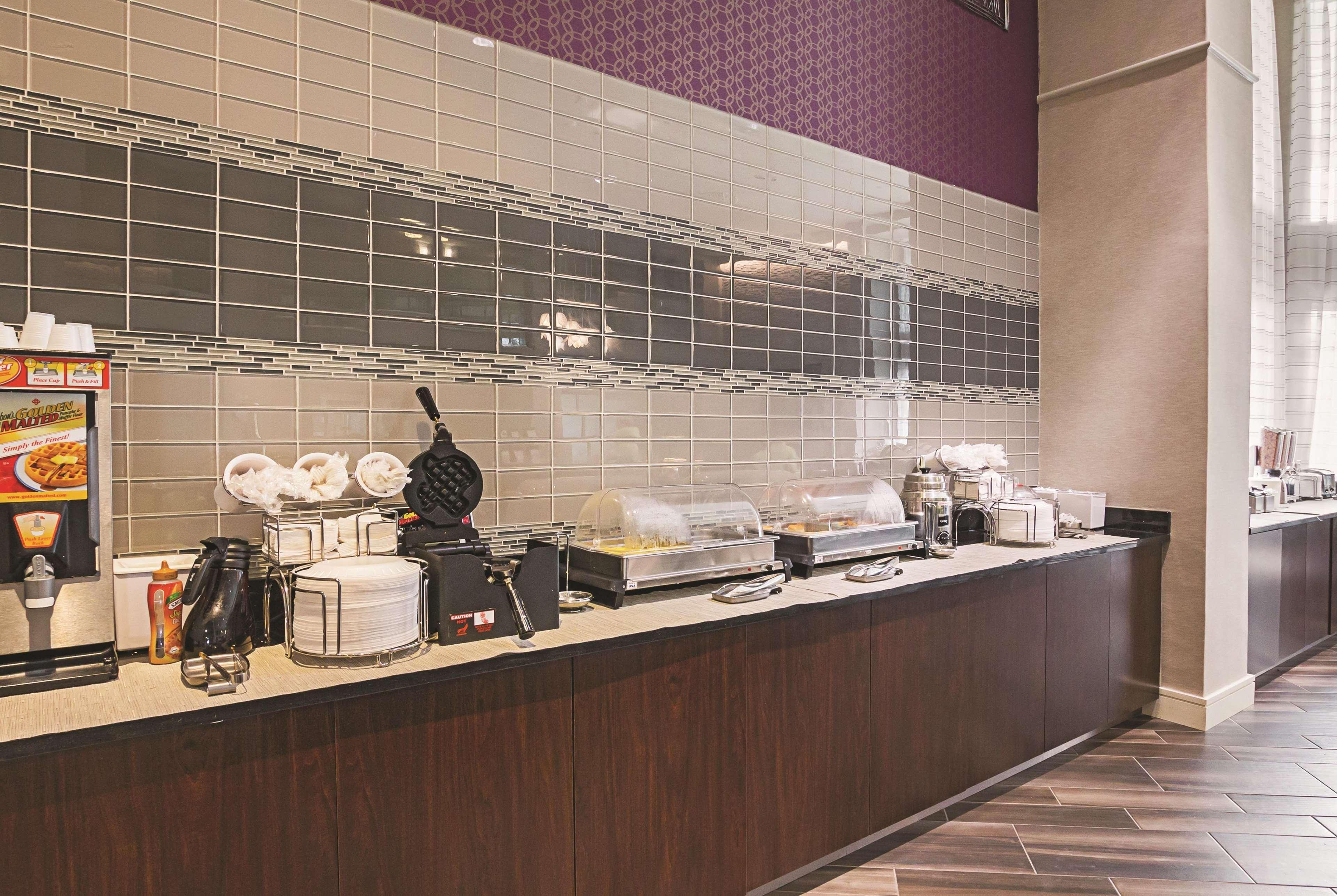 La Quinta By Wyndham Worth North Hotel Fort Worth