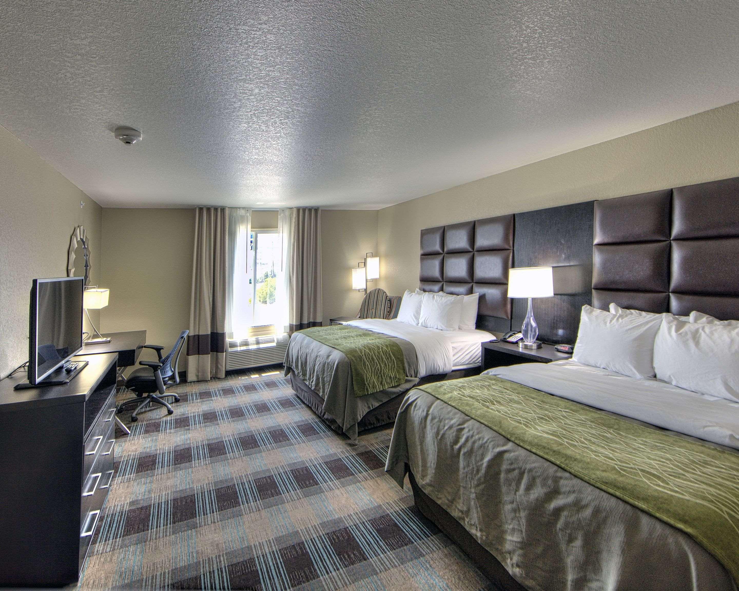 Comfort & Suites, White Settlement-fort Worth West, Tx Hotel