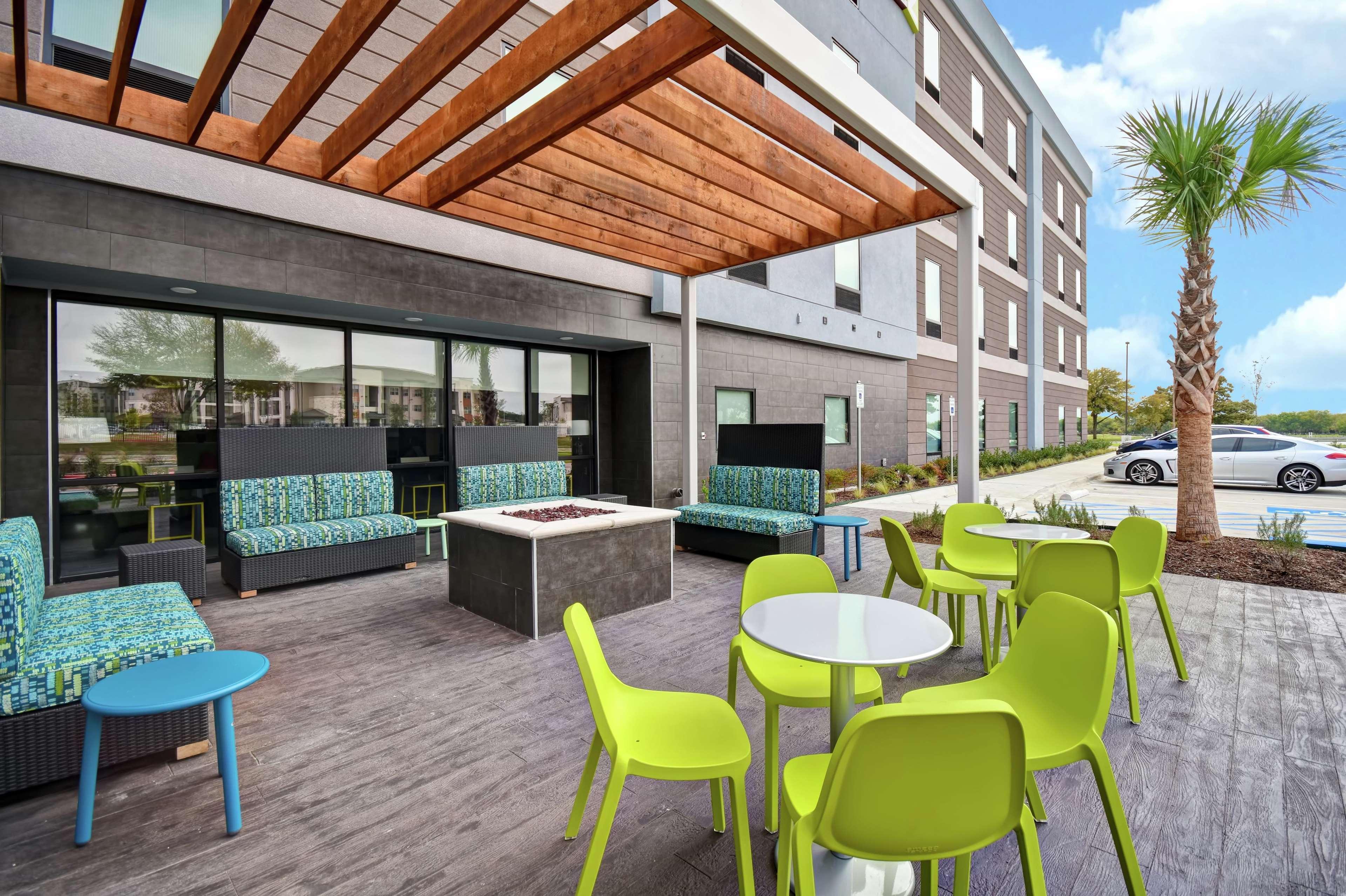 Hotel Home2 By Hilton Worth Fossil Creek 3*