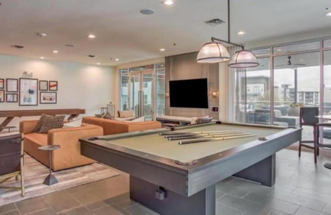 2brd Luxury With Pool In Worth Texas