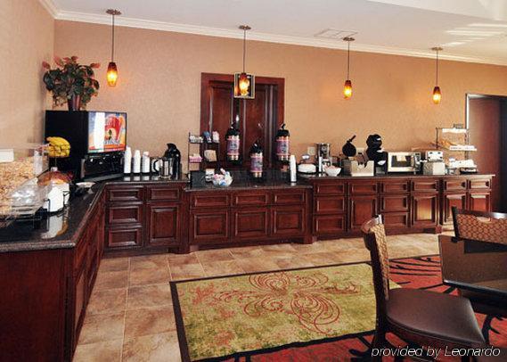 Comfort & Worth - Fossil Creek 3*