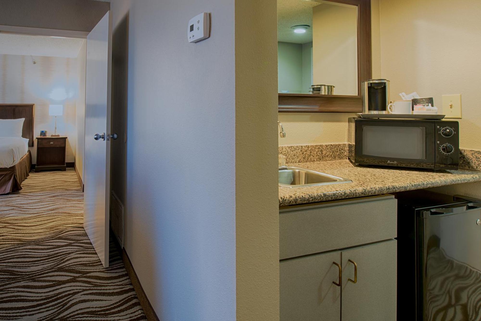 Radisson Worth North-fossil Creek Hotel