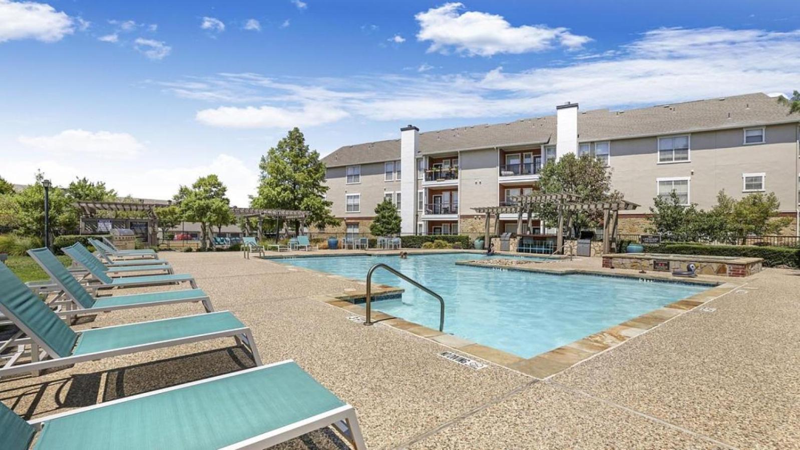 Landing At Ranch At Fossil Creek - 2 Bedrooms In North Worth Apartment