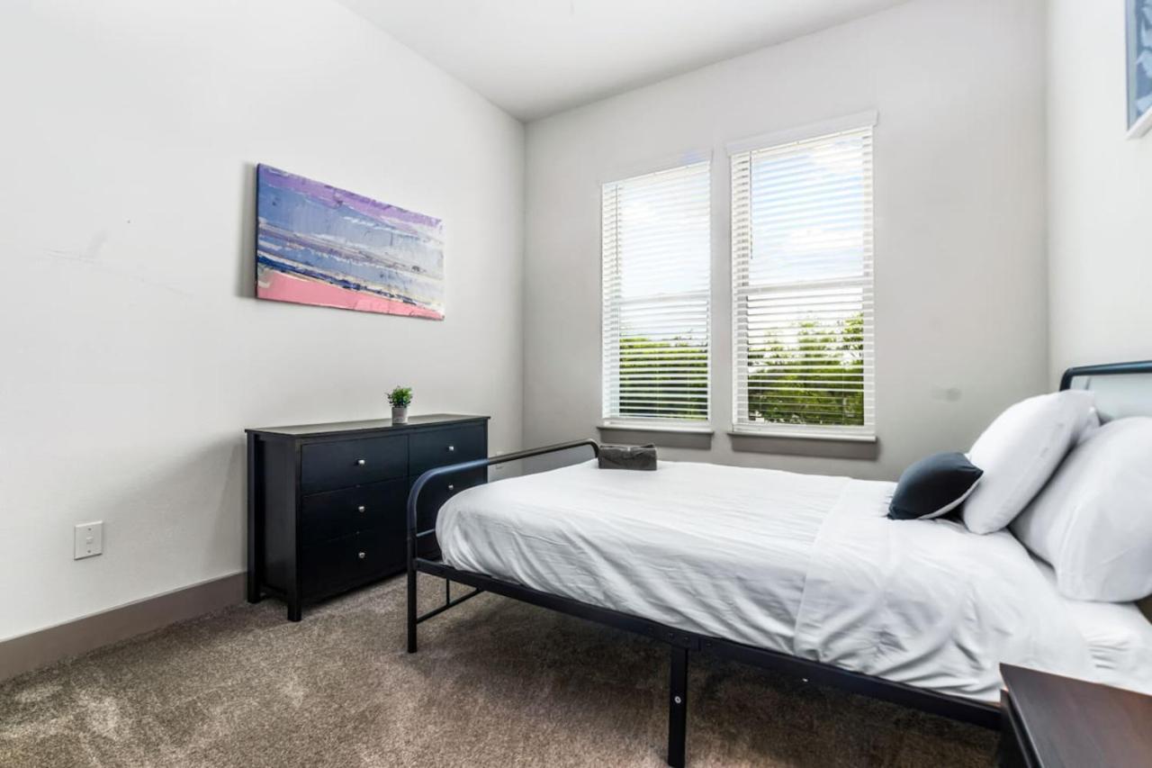 Apartment Elegant 2 Bd2 Ba Retreat Ideal For Comfort Style *