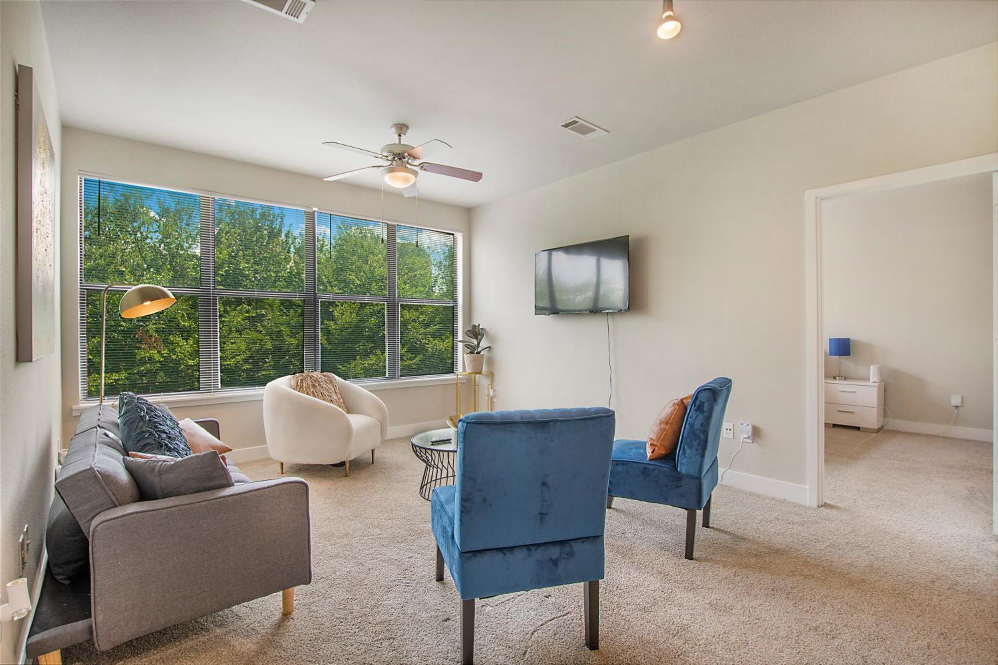 Charming 2 Bedroom Downtown Ft Worth *