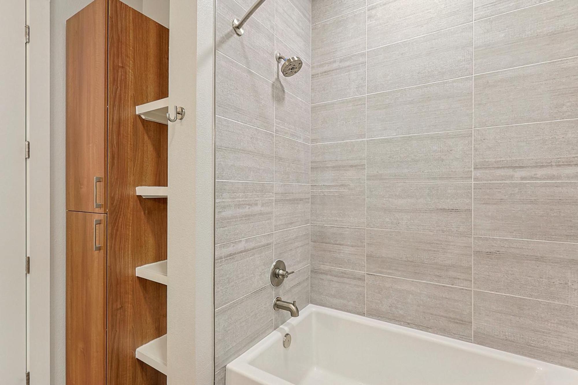 Chic 1bd Loft Near Sundance Square With Pool & Gym Aparthotel *
