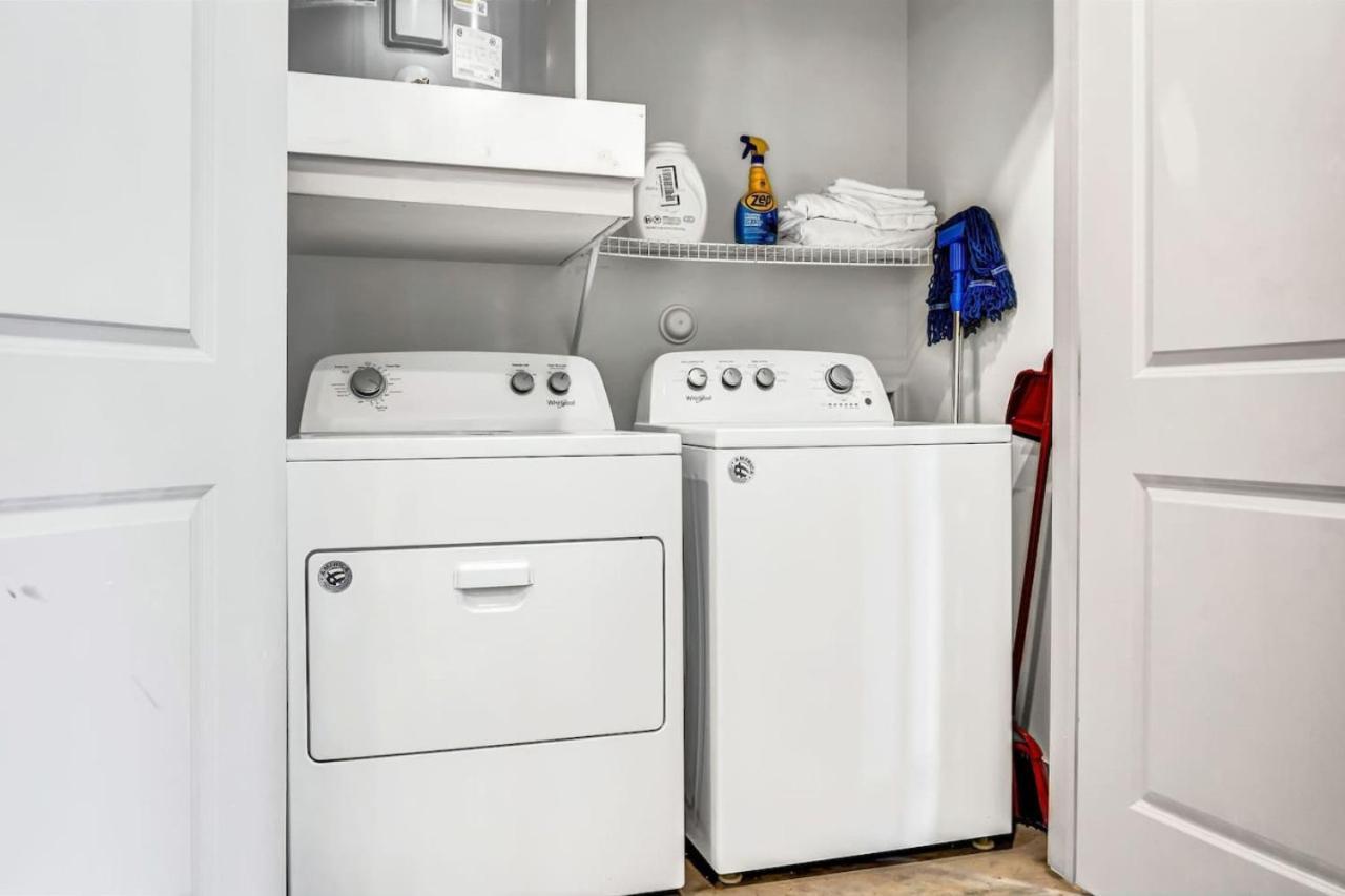 Apartment Elegant 2 Bd 2 Ba Retreat Ideal For Comfort Style Fort Worth