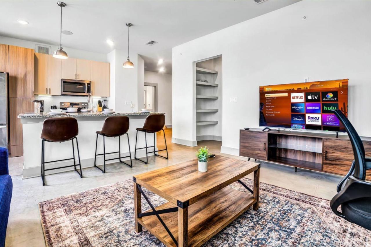 Elegant 2 Bd 2 Ba Retreat Ideal For Comfort Style Apartment
