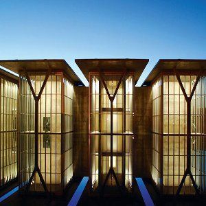 Courtyard Worth Drive Hotel 3*