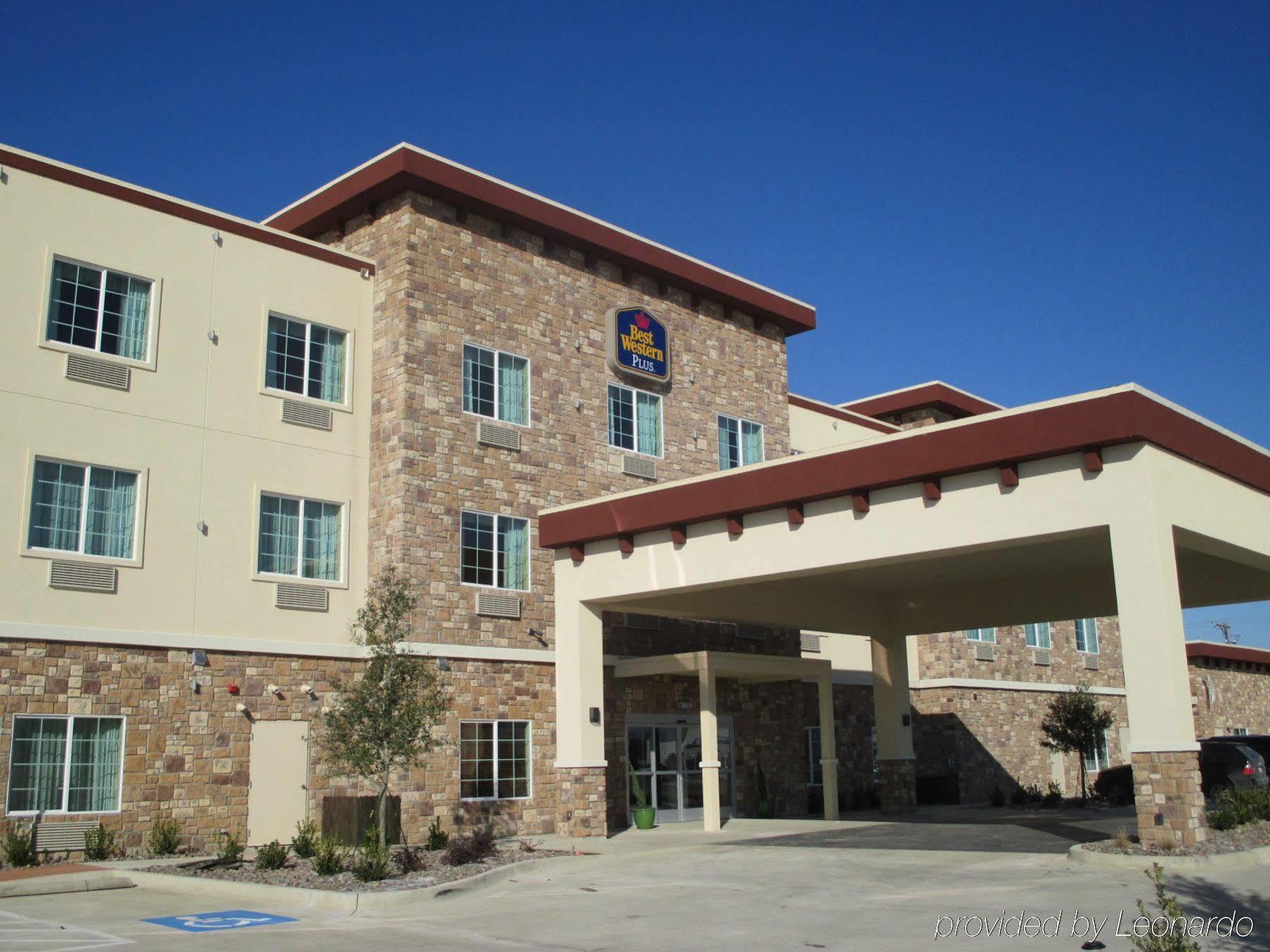 Western Worth Forest Hill & Hotel Fort Worth