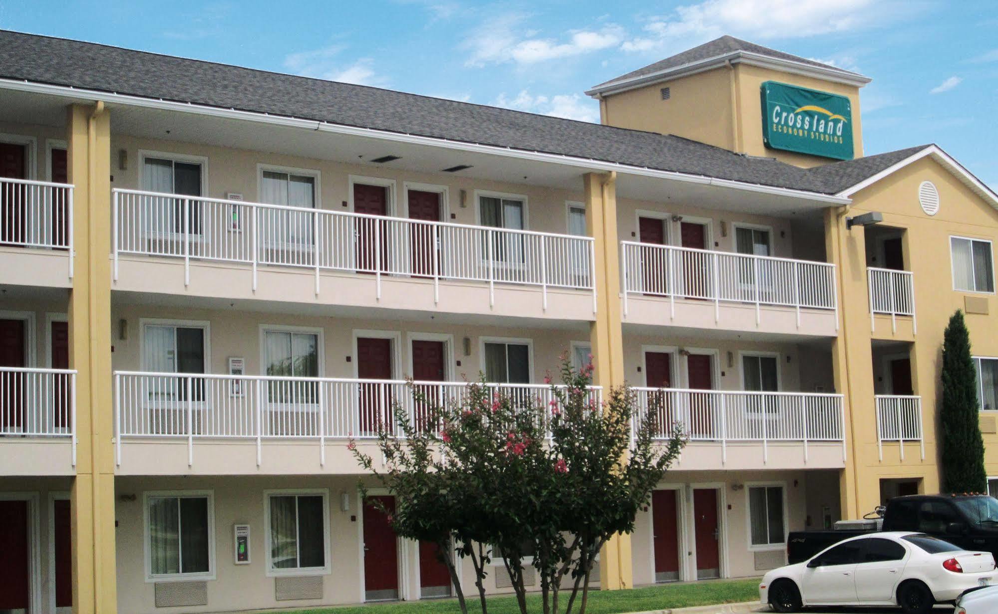 Hotel Hometowne Dallas - Worth 2*