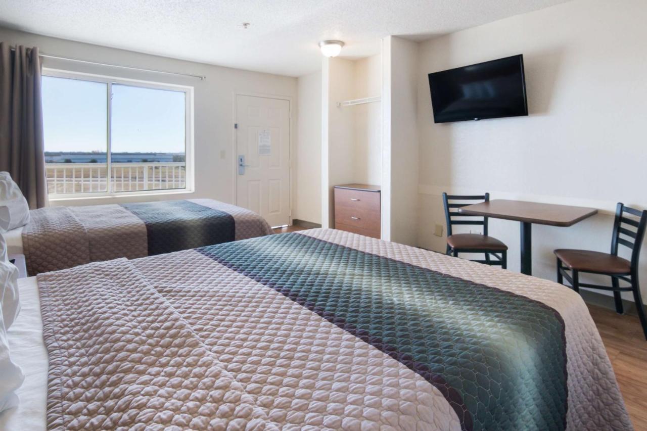 Hometowne Dallas - Worth Hotel Fort Worth