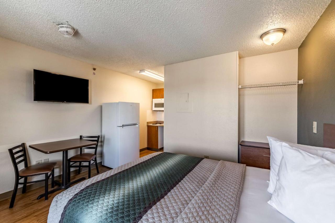 Hometowne Dallas - Worth Hotel 2*