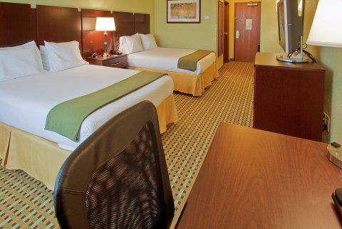 Express & Worth - Fossil Creek By Ihg